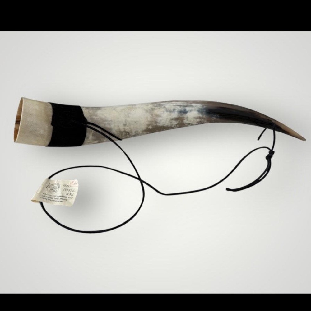 Happy Viking 23" Natural Cow Horn Viking Drinking Horn | Shoulder Strap | NWT